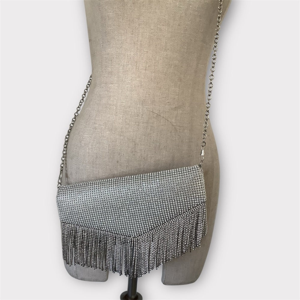 House of Harlow 1960 Diana Fringe Clutch